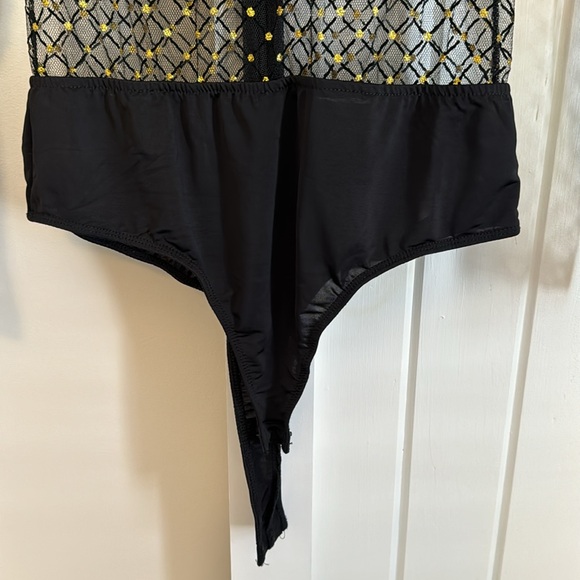 Black and gold sheer body suit - Picture 3 of 5